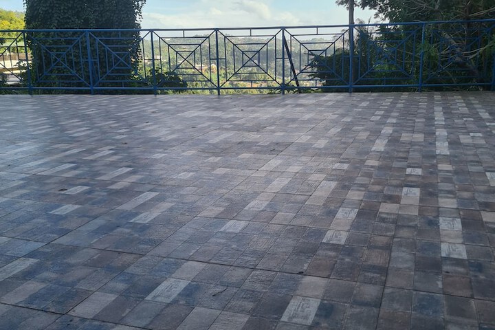 Terrace/Patio 13 of 38