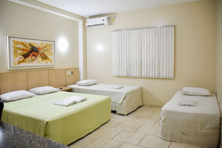 Room 18 of 40
