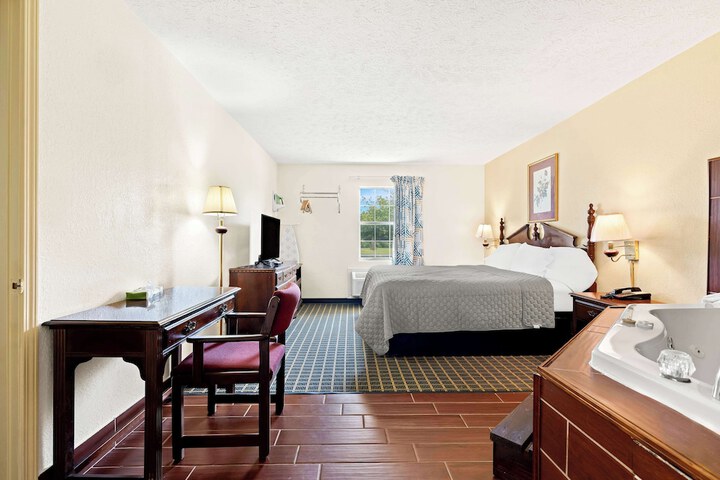 Room 20 of 27