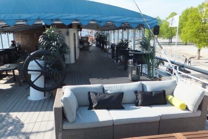 Terrace/Patio 31 of 66