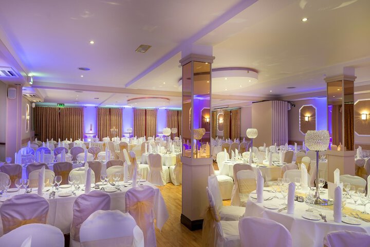 Ballroom/Hall 35 of 39