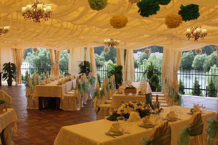 Ballroom/Hall 48 of 59