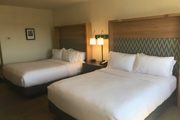 Standard | King Bed (14 of 14)