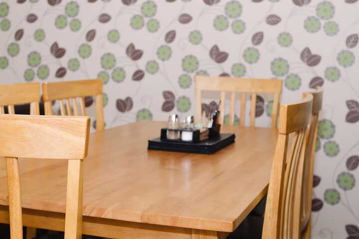 Dining 43 of 47