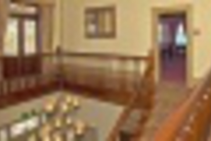 Room 40 of 72