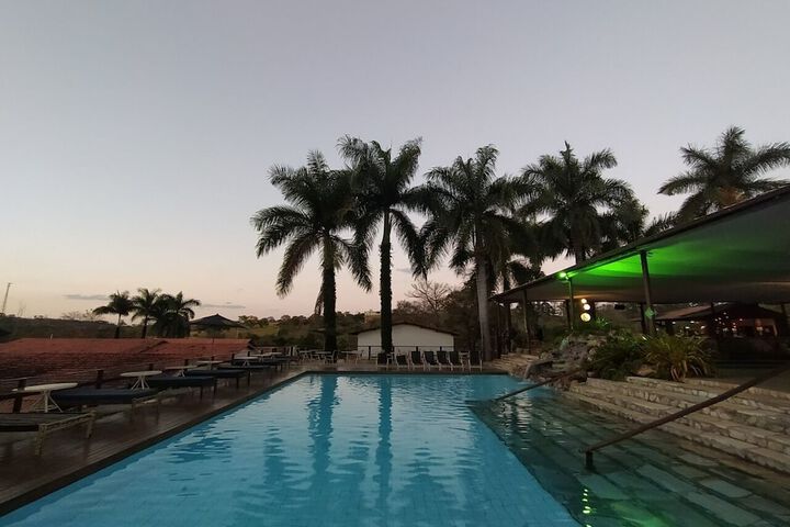 Pool 56 of 145
