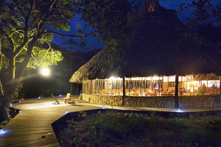 Guest Lobby