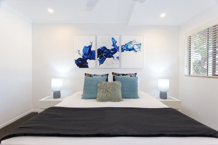 Room 11 of 145