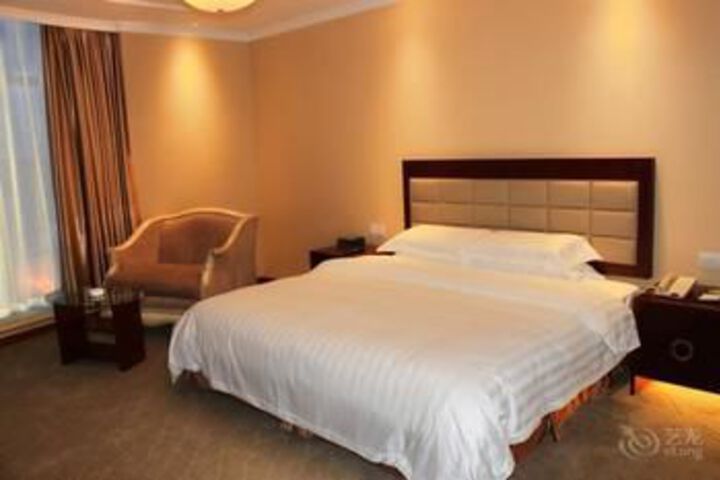 Room 89 of 159