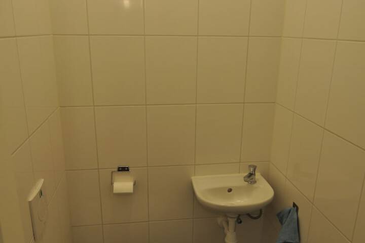Room 20 of 29