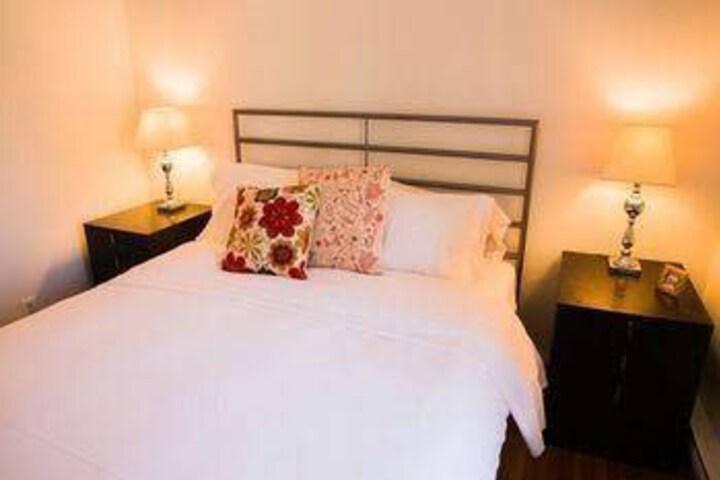  Herrick Guest Suites Bank Street Apartment 2