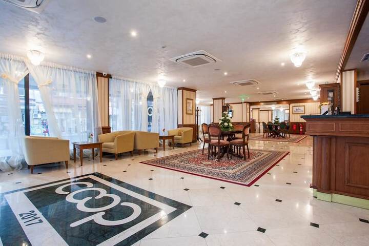 Hotel Interior 4 of 64