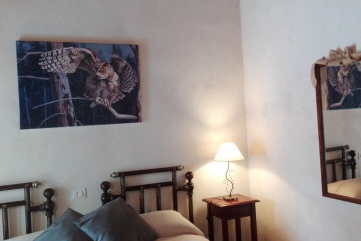 Room 13 of 114