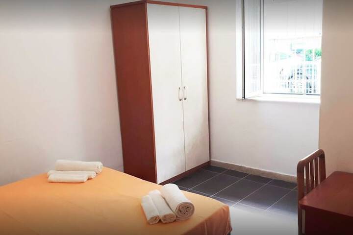 Room 12 of 12
