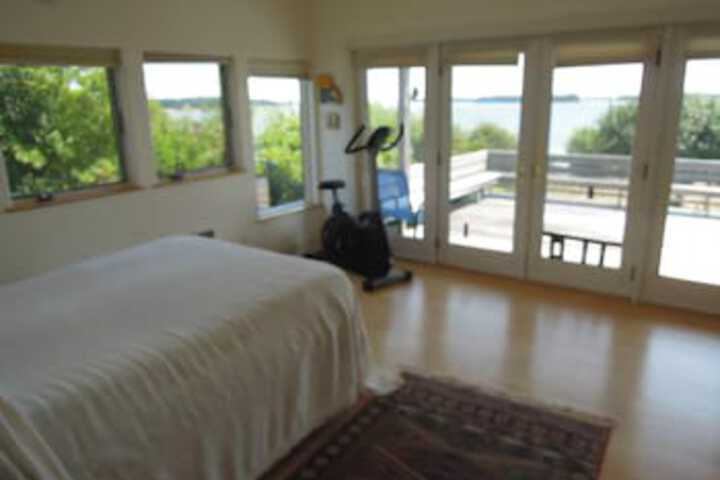 Room 19 of 25