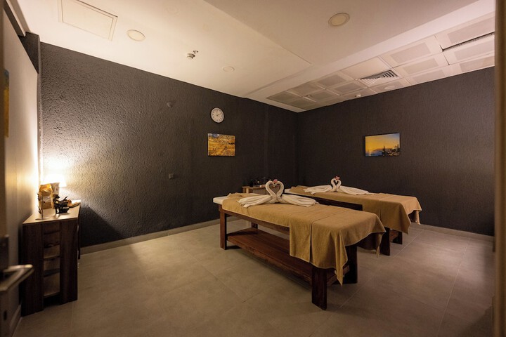 Spa 46 of 61