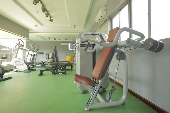Health and Fitness 34 of 48