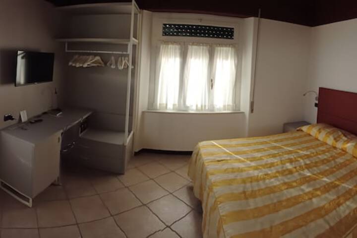 Room 19 of 51