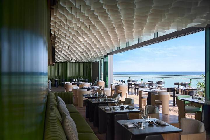 Dining 97 of 162