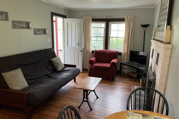 Room 46 of 122
