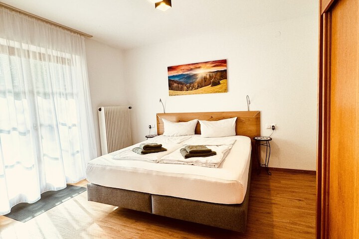 Room 7 of 42