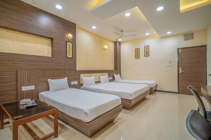 Room 42 of 167