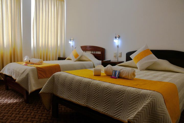 Room 10 of 72