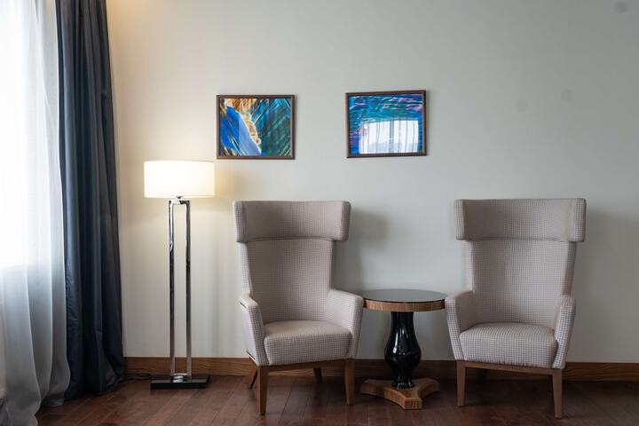 Room 43 of 160