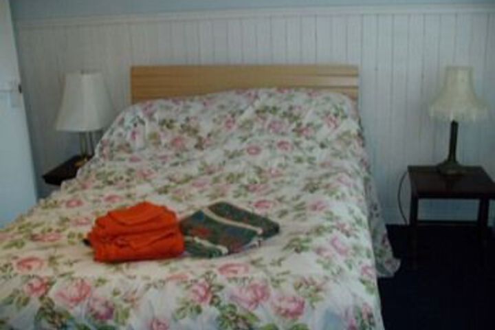 Room 18 of 29