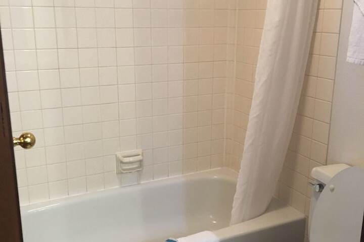 Room 14 of 26