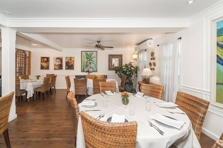 Dining 90 of 161
