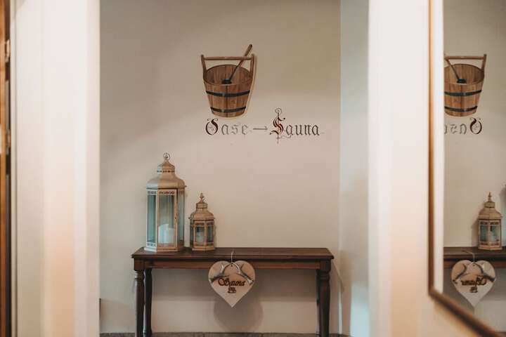 Spa 50 of 63