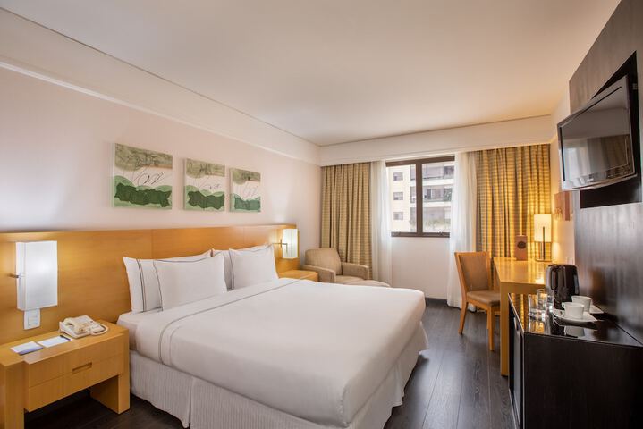Room 34 of 128