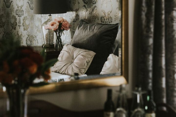 Room 6 of 68