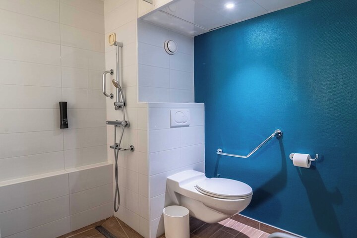 Bathroom Interior Photo