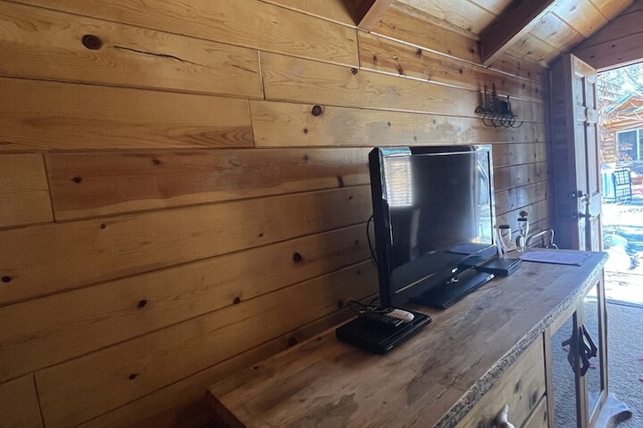 Room 10 of 51