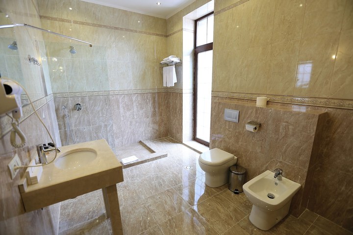 Room 30 of 45