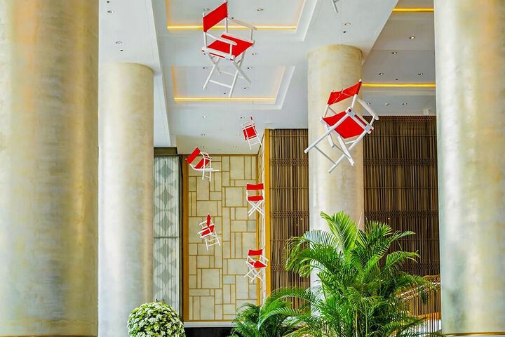 Guest Lobby