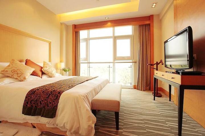 Room 4 of 45
