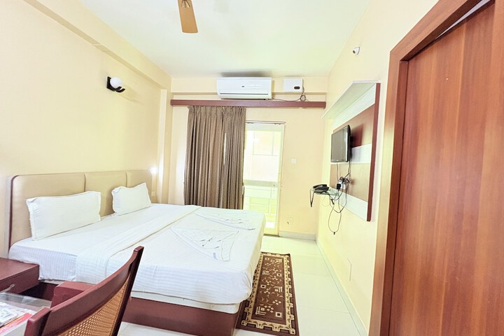 Room 21 of 43