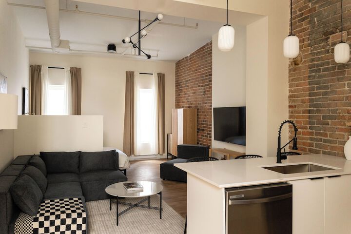 Room 45 of 80