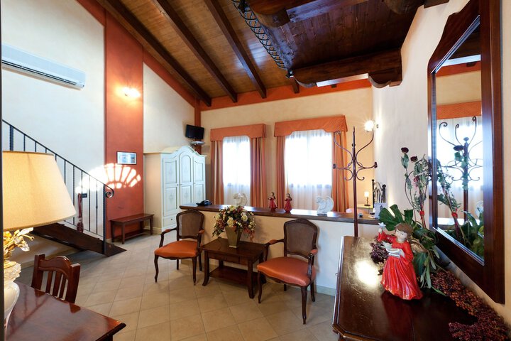 Hotel Interior 5 of 120