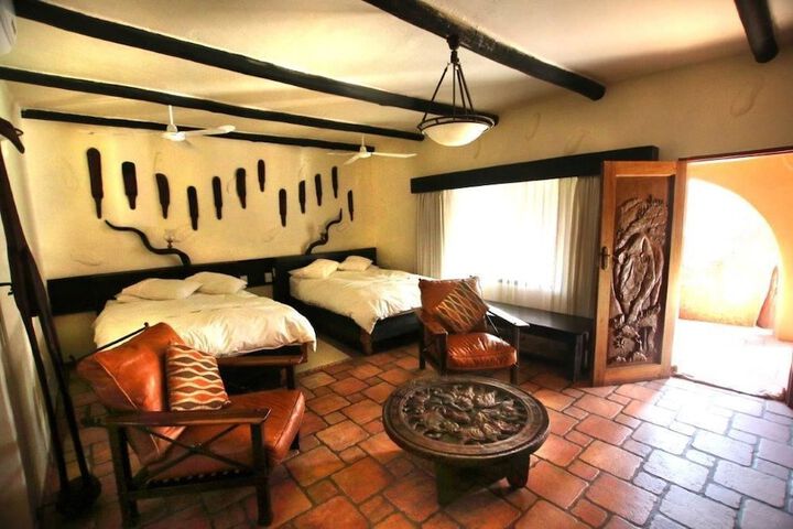 Room 8 of 40