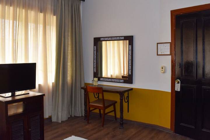Room 19 of 57