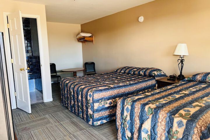Room 16 of 48
