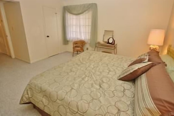 Room 7 of 264