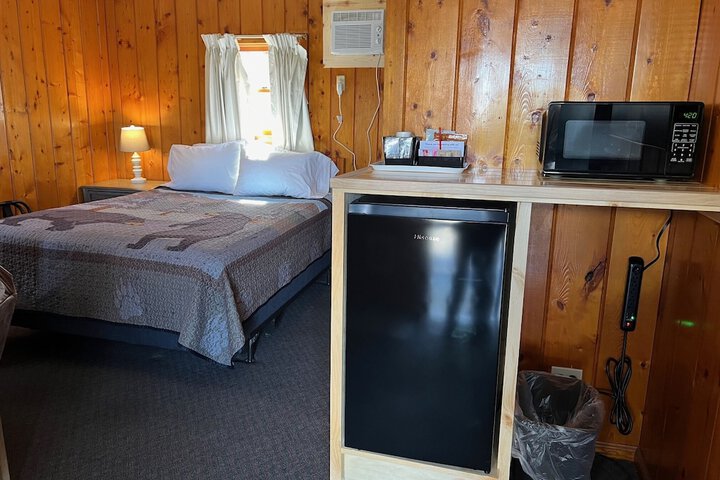 Room 13 of 25