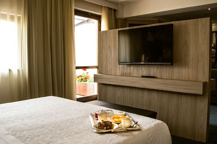 Room 17 of 55