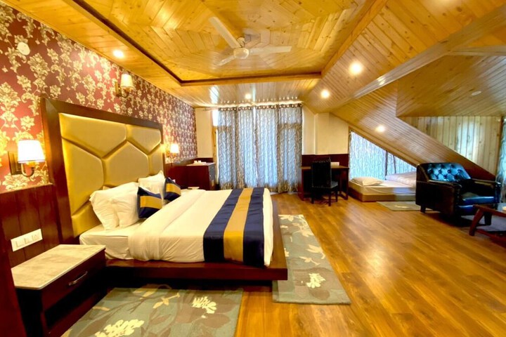 Room 6 of 23