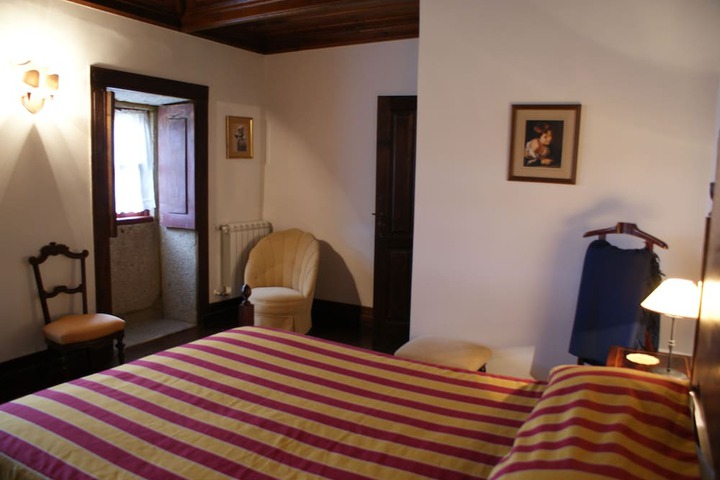 Room 4 of 45